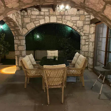 וילה Guelyali Konaklari פאטהיה
